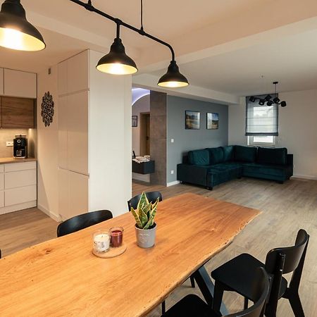 Daj Sobie Czas Apartament イステブナ エクステリア 写真
