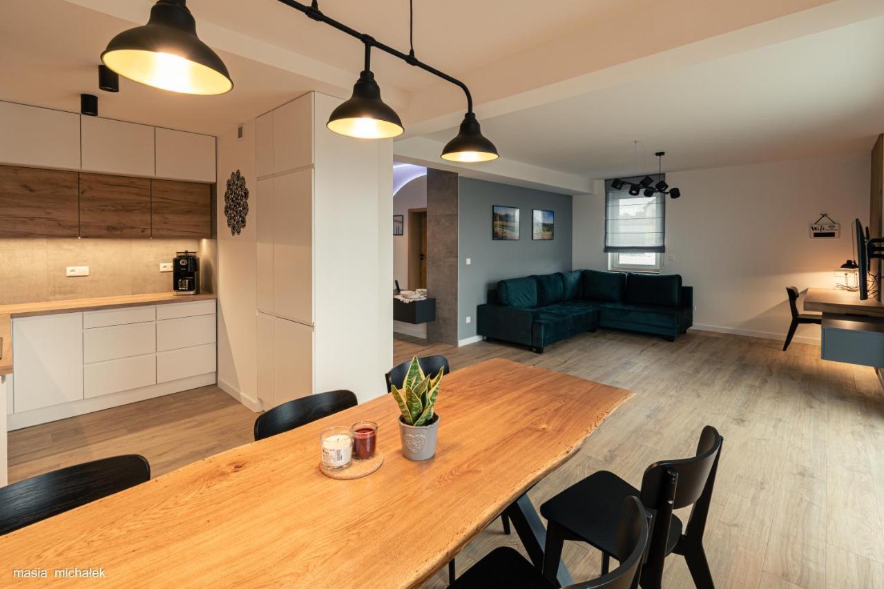Daj Sobie Czas Apartament イステブナ エクステリア 写真
