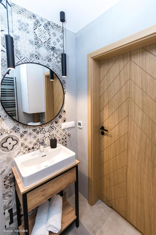 Daj Sobie Czas Apartament イステブナ エクステリア 写真