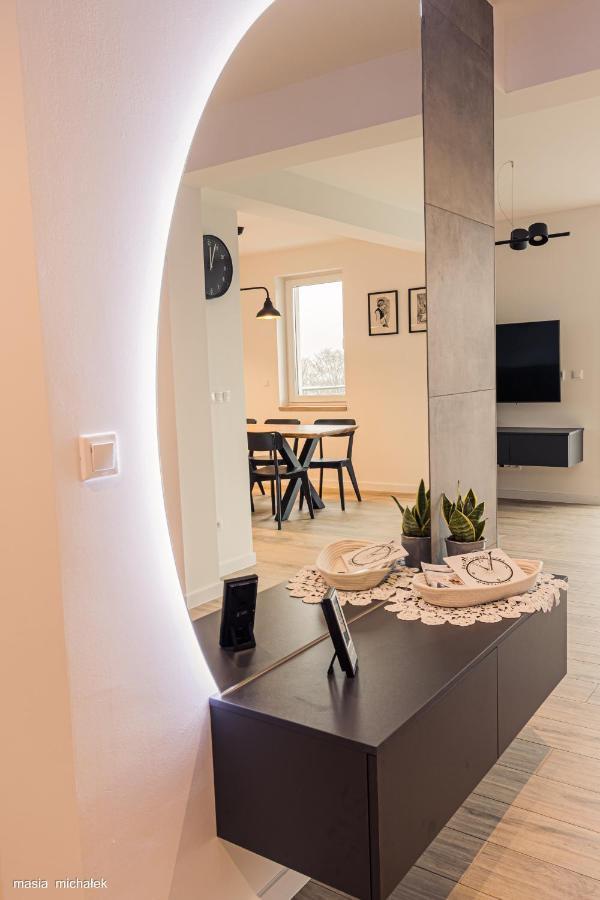Daj Sobie Czas Apartament イステブナ エクステリア 写真